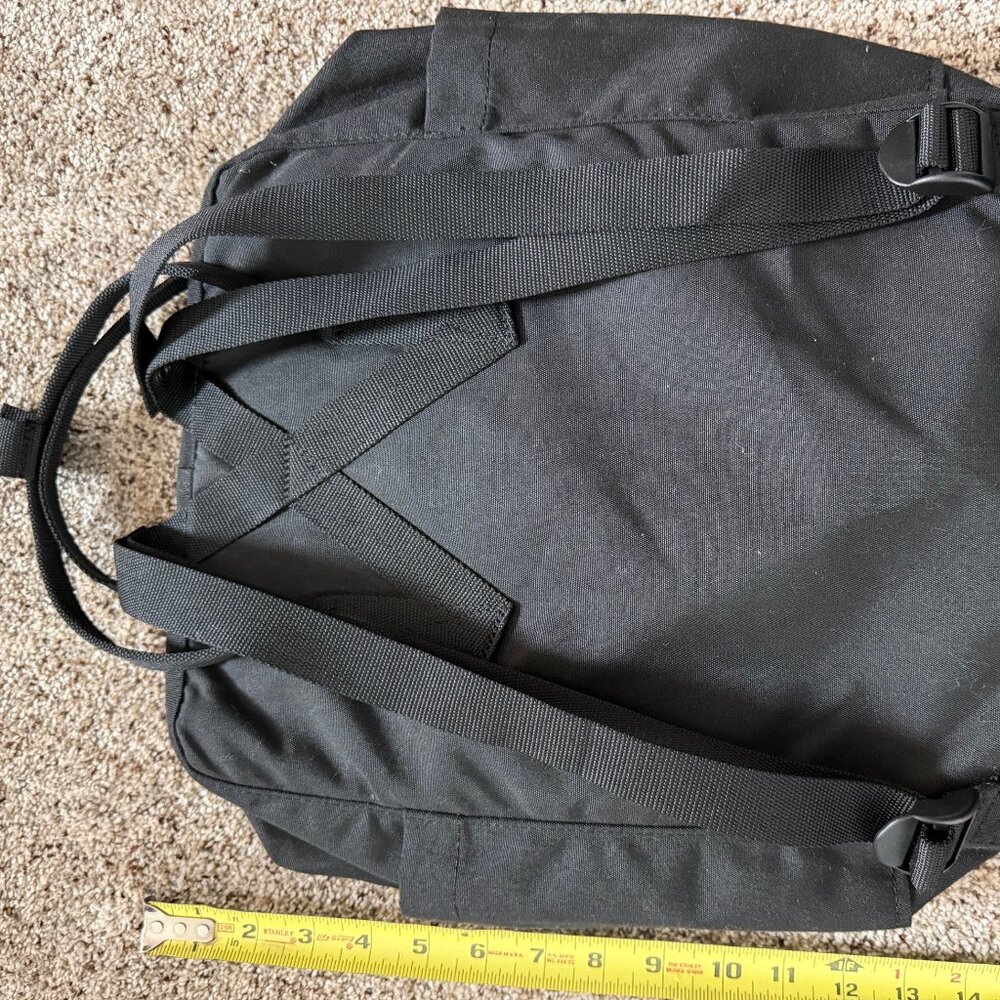 Fjallraven Re-Kanken Black - Excellent Condition - Picture 2 of 6